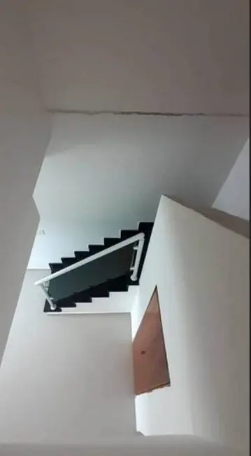 Foto 2 de Casa com 2 quartos para alugar, 64m2 em Vila Pires, Santo Andre - SP