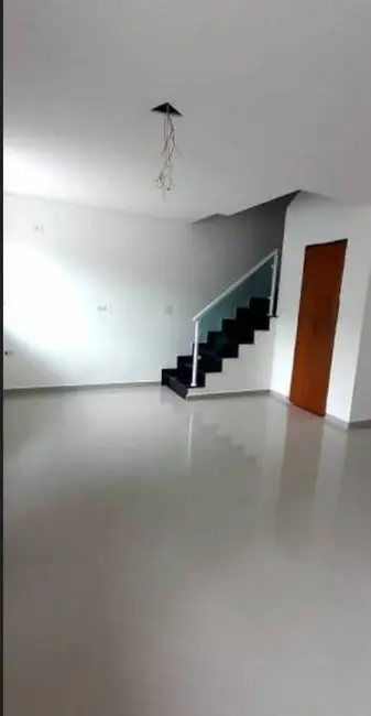 Foto 5 de Casa com 2 quartos para alugar, 64m2 em Vila Pires, Santo Andre - SP