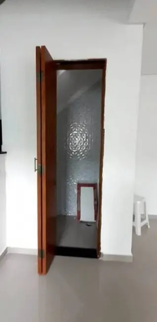 Foto 8 de Casa com 2 quartos para alugar, 64m2 em Vila Pires, Santo Andre - SP