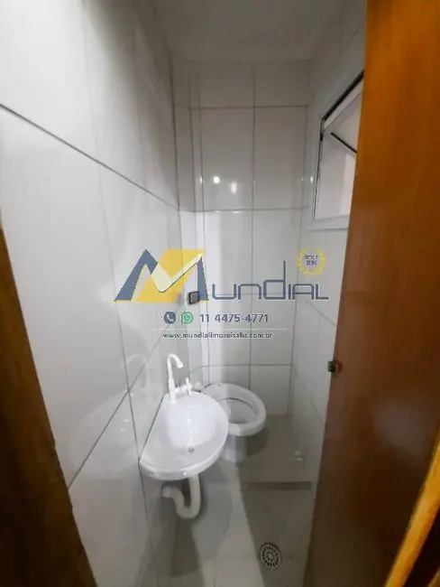 Sobrado com 4 quartos para alugar, 249m2 em Jardim Irene, Santo Andre - SP - imagem 3 Foto 3 de Sobrado com 4 quartos para alugar, 249m2 em Jardim Irene, Santo Andre - SP
