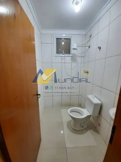 Sobrado com 4 quartos para alugar, 249m2 em Jardim Irene, Santo Andre - SP - imagem 7 Foto 7 de Sobrado com 4 quartos para alugar, 249m2 em Jardim Irene, Santo Andre - SP