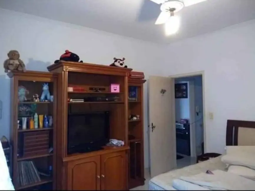 Foto 3 de Casa com 3 quartos para alugar, 380m2 em Vila Cecília Maria, Santo Andre - SP