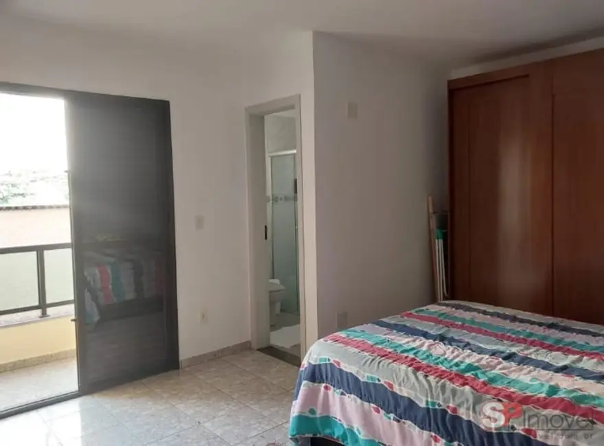 Armazém / Galpão à venda, 562m2 em Capuava, Maua - SP - imagem 8 Foto 8 de Armazém / Galpão à venda, 562m2 em Capuava, Maua - SP