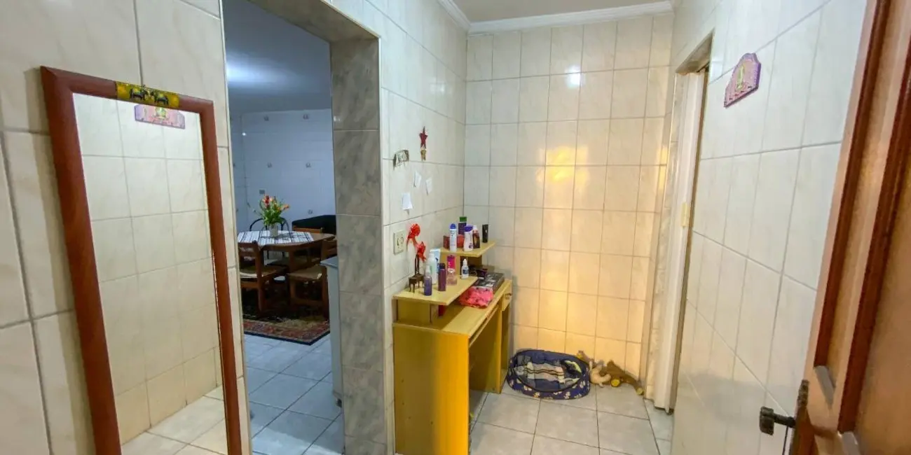 Casa com 2 quartos à venda em Jardim Santo André, Santo Andre - SP - imagem 8 Foto 8 de Casa com 2 quartos à venda em Jardim Santo André, Santo Andre - SP