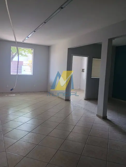 Foto 2 de Sala Comercial para alugar em Santa Terezinha, Santo Andre - SP