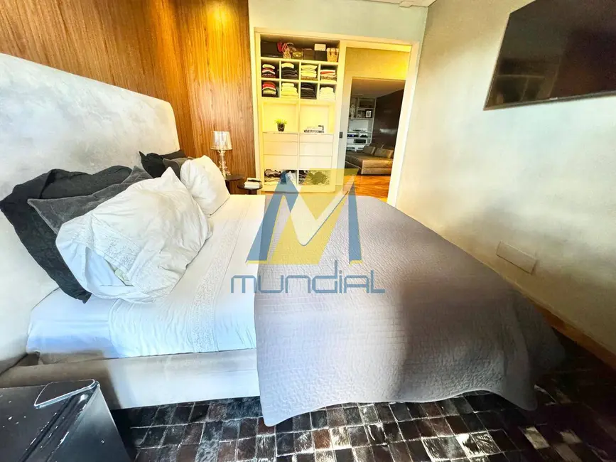 Foto 2 de Apartamento com 3 quartos para alugar, 200m2 em Barueri - SP