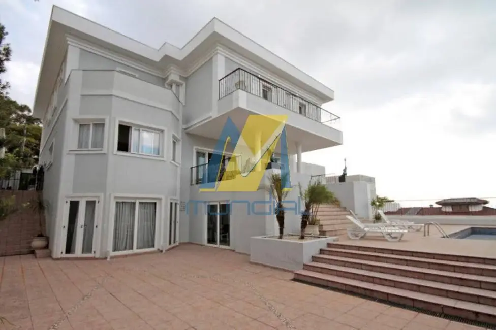 Casa com 6 quartos à venda, 850m2 em Alphaville, Santana De Parnaiba - SP - imagem 3 Foto 3 de Casa com 6 quartos à venda, 850m2 em Alphaville, Santana De Parnaiba - SP