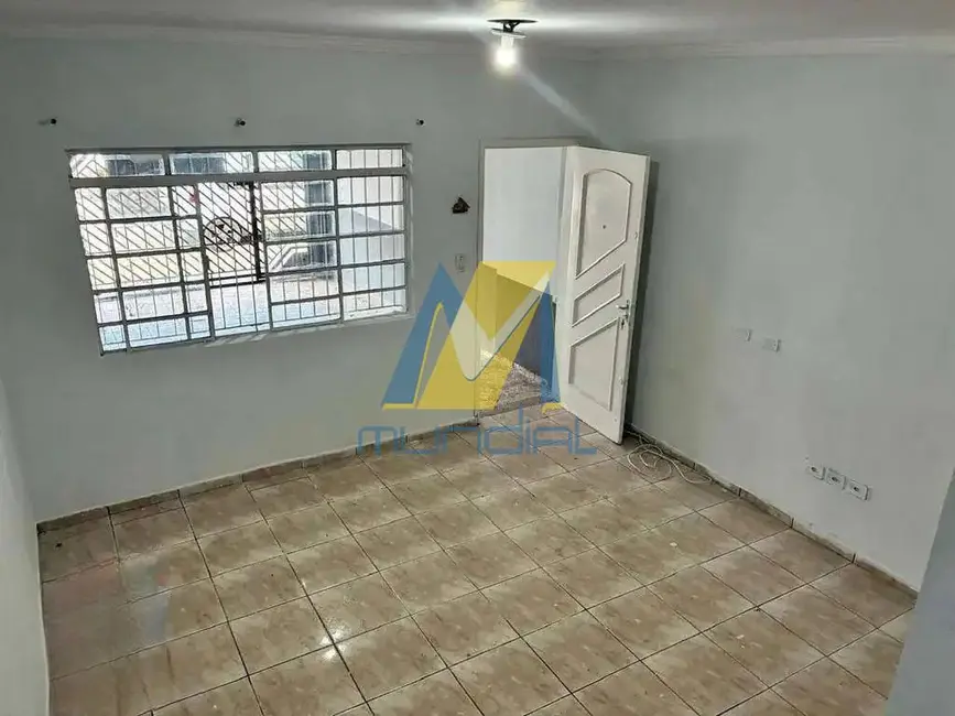 Sobrado com 2 quartos à venda, 129m2 em Santa Terezinha, Santo Andre - SP - imagem 6 Foto 6 de Sobrado com 2 quartos à venda, 129m2 em Santa Terezinha, Santo Andre - SP