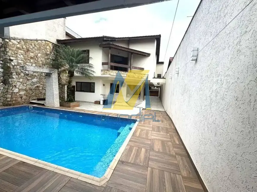 Sobrado com 4 quartos à venda em Campestre, Santo Andre - SP - imagem 1 Foto 1 de Sobrado com 4 quartos à venda em Campestre, Santo Andre - SP