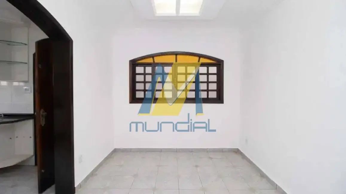 Sobrado com 4 quartos para alugar, 270m2 em Vila Camilópolis, Santo Andre - SP - imagem 9 Foto 9 de Sobrado com 4 quartos para alugar, 270m2 em Vila Camilópolis, Santo Andre - SP
