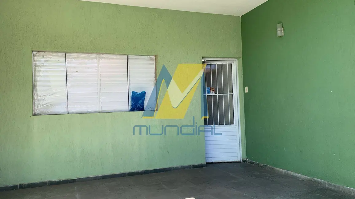 Foto 1 de Casa com 3 quartos para alugar, 180m2 em Jardim do Estádio, Santo Andre - SP