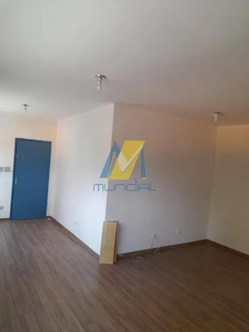 Foto 2 de Sala Comercial para alugar, 30m2 em Vila Valparaíso, Santo Andre - SP