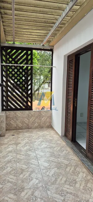 Casa com 2 quartos para alugar, 179m2 em Jardim das Maravilhas, Santo Andre - SP - imagem 7 Foto 7 de Casa com 2 quartos para alugar, 179m2 em Jardim das Maravilhas, Santo Andre - SP