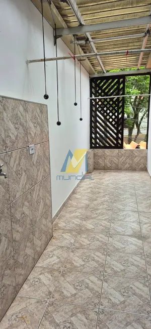 Casa com 2 quartos para alugar, 179m2 em Jardim das Maravilhas, Santo Andre - SP - imagem 8 Foto 8 de Casa com 2 quartos para alugar, 179m2 em Jardim das Maravilhas, Santo Andre - SP