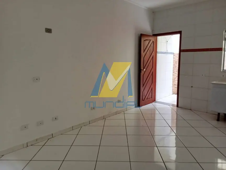 Casa com 3 quartos à venda em Jardim Las Vegas, Santo Andre - SP - imagem 6 Foto 6 de Casa com 3 quartos à venda em Jardim Las Vegas, Santo Andre - SP