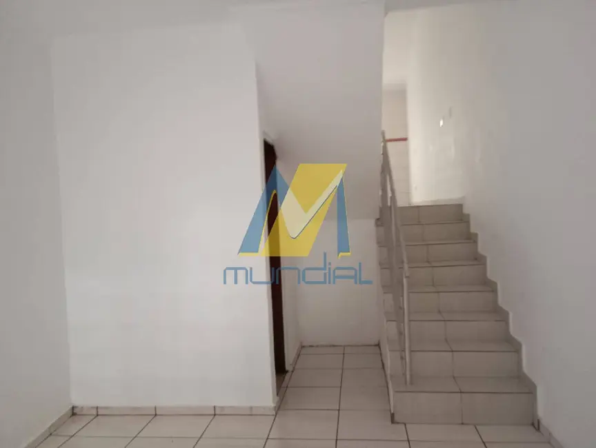 Casa com 3 quartos à venda em Jardim Las Vegas, Santo Andre - SP - imagem 3 Foto 3 de Casa com 3 quartos à venda em Jardim Las Vegas, Santo Andre - SP