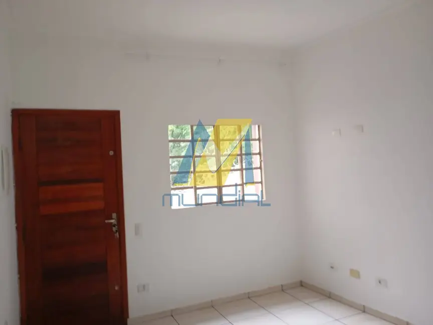 Casa com 3 quartos à venda em Jardim Las Vegas, Santo Andre - SP - imagem 5 Foto 5 de Casa com 3 quartos à venda em Jardim Las Vegas, Santo Andre - SP
