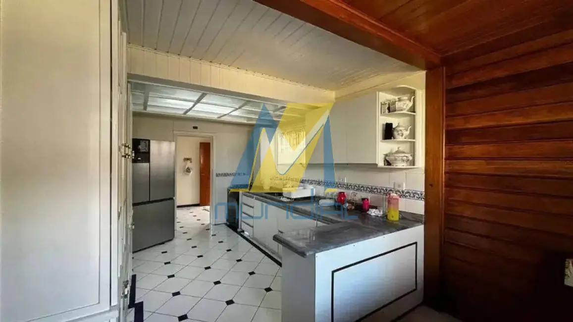 Casa com 7 quartos à venda, 540m2 em Jardim Bela Vista, Santo Andre - SP - imagem 3 Foto 3 de Casa com 7 quartos à venda, 540m2 em Jardim Bela Vista, Santo Andre - SP
