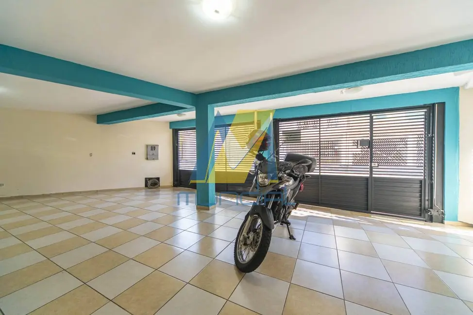 Casa com 3 quartos à venda, 260m2 em Vila Linda, Santo Andre - SP - imagem 1 Foto 1 de Casa com 3 quartos à venda, 260m2 em Vila Linda, Santo Andre - SP