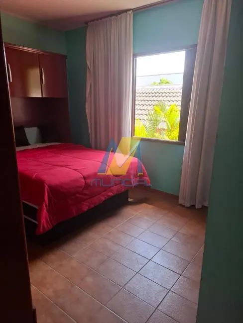 Sobrado com 5 quartos à venda, 300m2 em Jardim Las Vegas, Santo Andre - SP - imagem 8 Foto 8 de Sobrado com 5 quartos à venda, 300m2 em Jardim Las Vegas, Santo Andre - SP