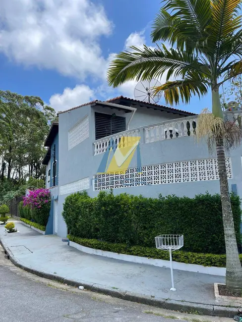 Foto 2 de Sobrado com 4 quartos à venda, 215m2 em Jardim Las Vegas, Santo Andre - SP