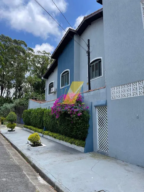 Foto 3 de Sobrado com 4 quartos à venda, 215m2 em Jardim Las Vegas, Santo Andre - SP