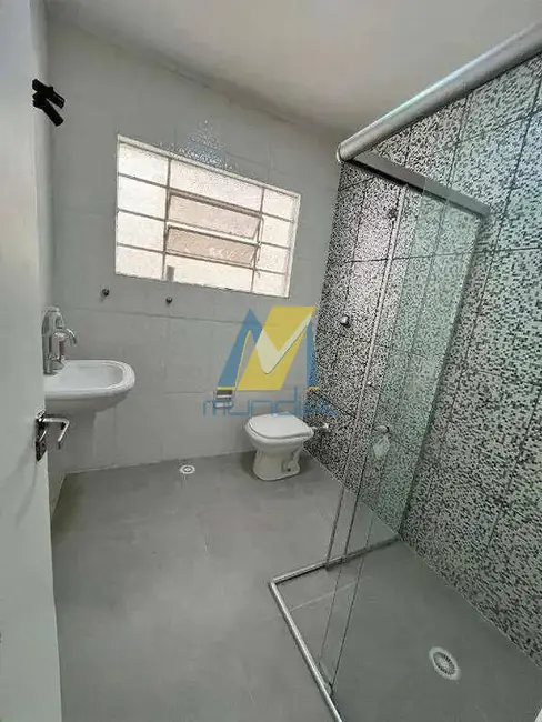 Sobrado com 3 quartos à venda, 172m2 em Vila Alzira, Santo Andre - SP - imagem 4 Foto 4 de Sobrado com 3 quartos à venda, 172m2 em Vila Alzira, Santo Andre - SP