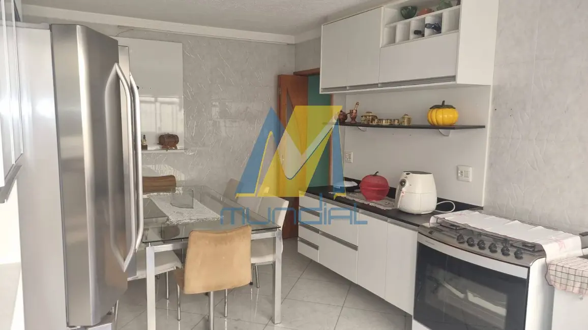 Foto 2 de Sobrado com 3 quartos para alugar, 120m2 em Jardim Stella, Santo Andre - SP