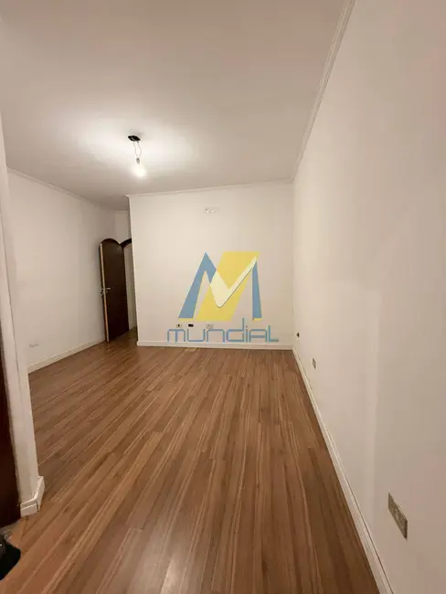 Casa com 2 quartos à venda, 530m2 em Jardim Santo Alberto, Santo Andre - SP - imagem 8 Foto 8 de Casa com 2 quartos à venda, 530m2 em Jardim Santo Alberto, Santo Andre - SP