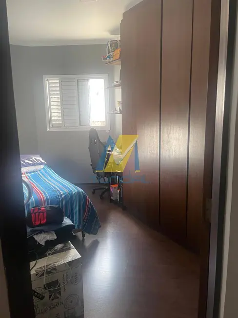 Foto 6 de Sobrado com 3 quartos à venda em Jardim Santo Antônio,  - SP