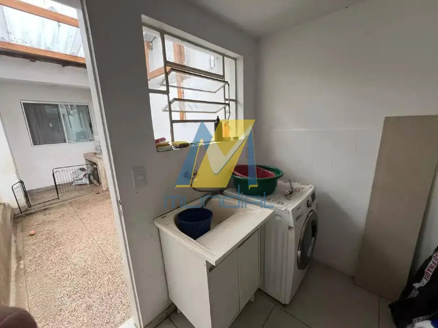 Foto 9 de Casa com 3 quartos à venda, 166m2 em Vila Scarpelli, Santo Andre - SP