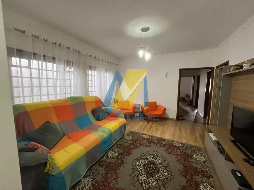 Foto 1 de Casa com 3 quartos à venda, 166m2 em Vila Scarpelli, Santo Andre - SP
