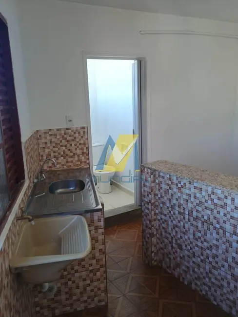 Kitnet com 1 quarto para alugar, 16m2 em Parque das Nações, Santo Andre - SP - imagem 8 Foto 8 de Kitnet com 1 quarto para alugar, 16m2 em Parque das Nações, Santo Andre - SP