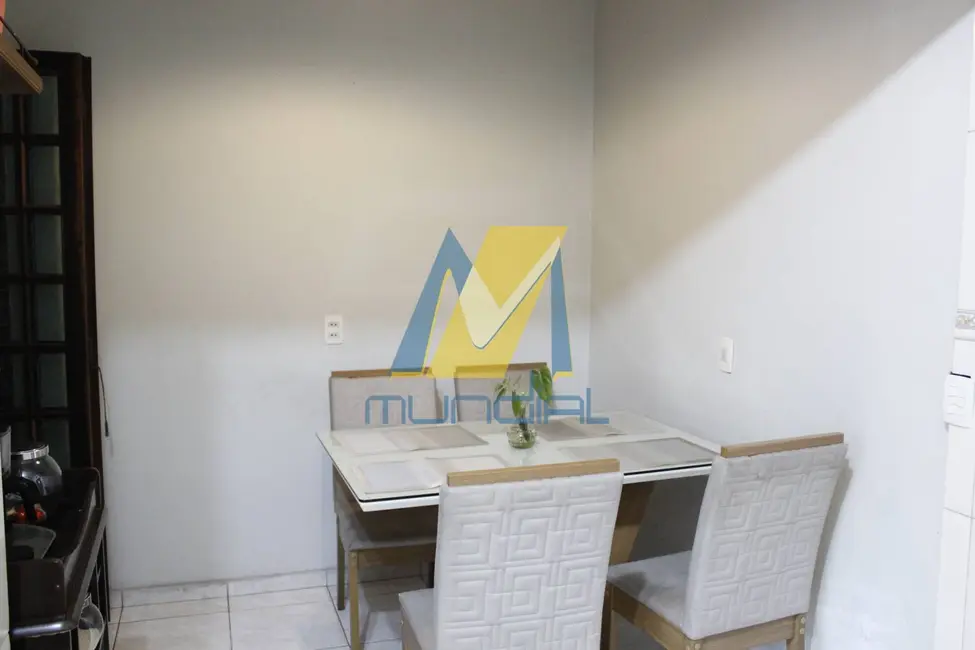 Foto 5 de Sobrado com 4 quartos à venda, 138m2 em Vila Lucinda, Santo Andre - SP