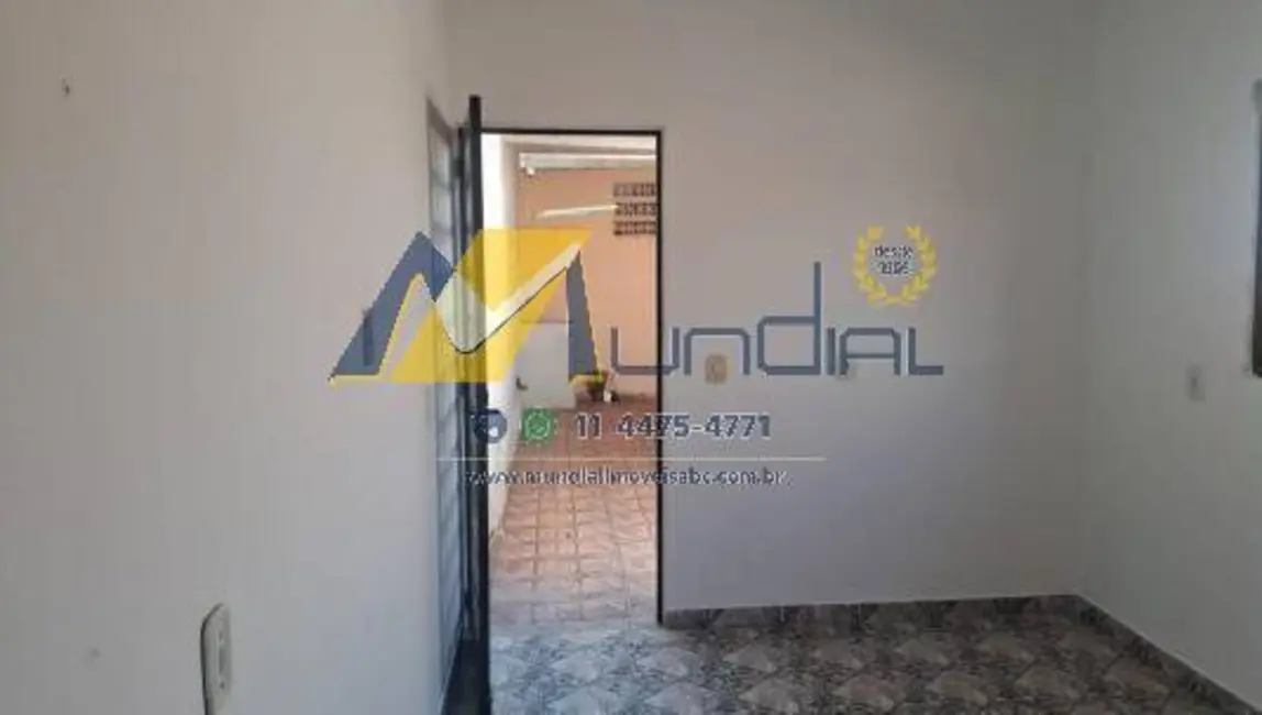 Casa com 2 quartos para alugar, 45m2 em Piraporinha, Diadema - SP - imagem 5 Foto 5 de Casa com 2 quartos para alugar, 45m2 em Piraporinha, Diadema - SP