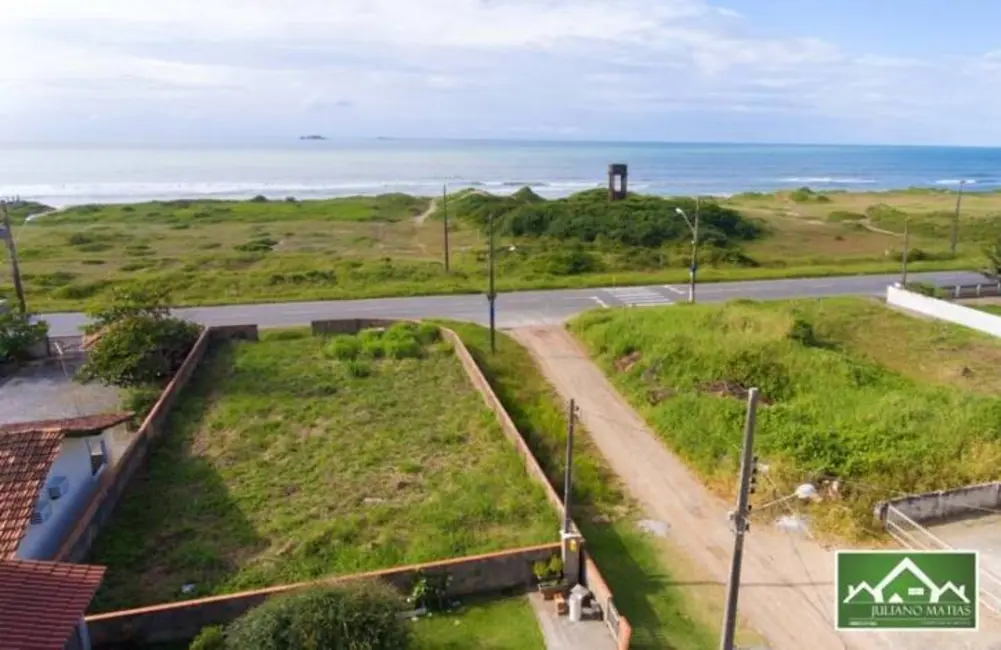 Foto 1 de Terreno / Lote à venda, 392m2 em Balneario Barra Do Sul - SC