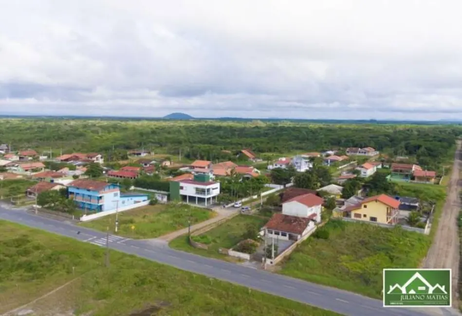 Foto 5 de Terreno / Lote à venda, 392m2 em Balneario Barra Do Sul - SC
