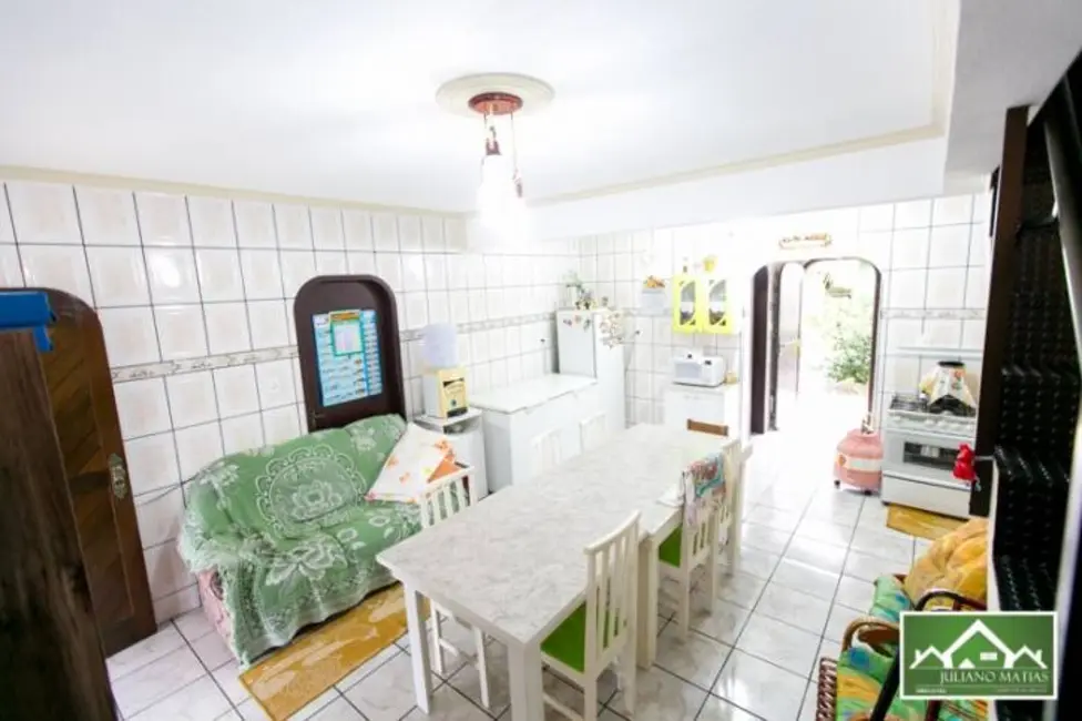 Foto 8 de Casa com 4 quartos à venda, 360m2 em Balneario Barra Do Sul - SC