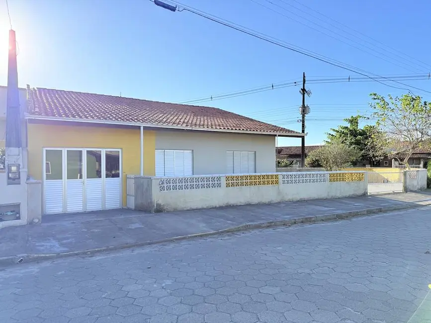 Foto 5 de Casa com 3 quartos à venda, 226m2 em Balneario Barra Do Sul - SC