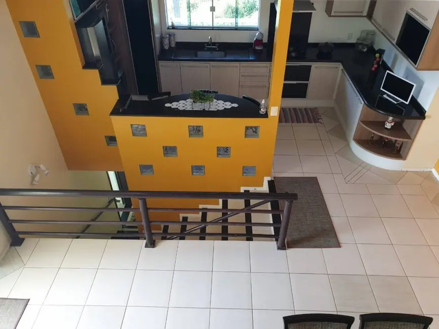Foto 6 de Casa com 3 quartos à venda, 667m2 em Centro, Balneario Barra Do Sul - SC