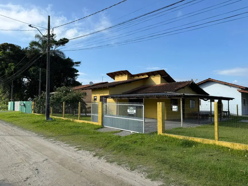 Foto 4 de Casa com 3 quartos à venda, 93m2 em Balneario Barra Do Sul - SC