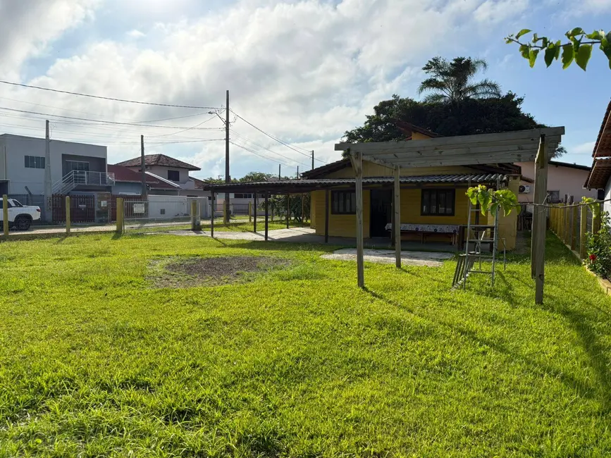 Foto 9 de Casa com 3 quartos à venda, 93m2 em Balneario Barra Do Sul - SC
