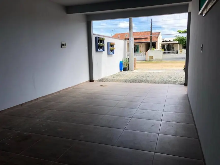Foto 6 de Sobrado com 6 quartos à venda, 220m2 em Centro, Balneario Barra Do Sul - SC