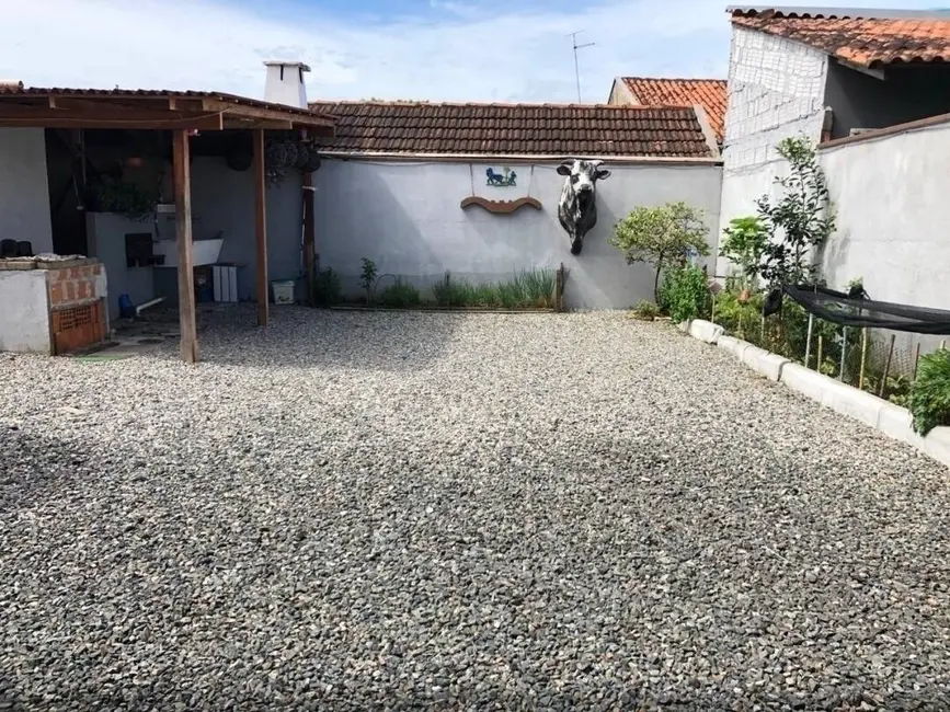 Foto 7 de Sobrado com 6 quartos à venda, 220m2 em Centro, Balneario Barra Do Sul - SC