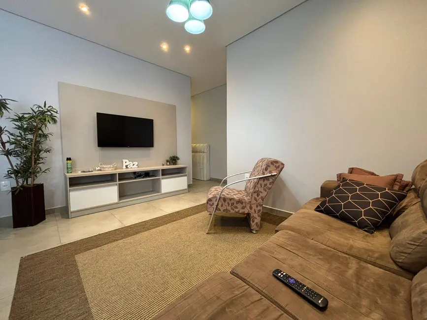 Foto 4 de Casa com 3 quartos à venda, 88m2 em Balneario Barra Do Sul - SC
