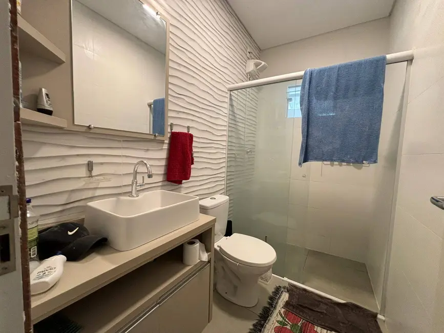 Foto 7 de Casa com 3 quartos à venda, 88m2 em Balneario Barra Do Sul - SC