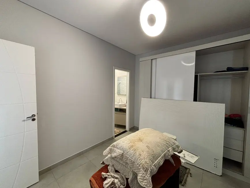 Foto 9 de Casa com 3 quartos à venda, 88m2 em Balneario Barra Do Sul - SC