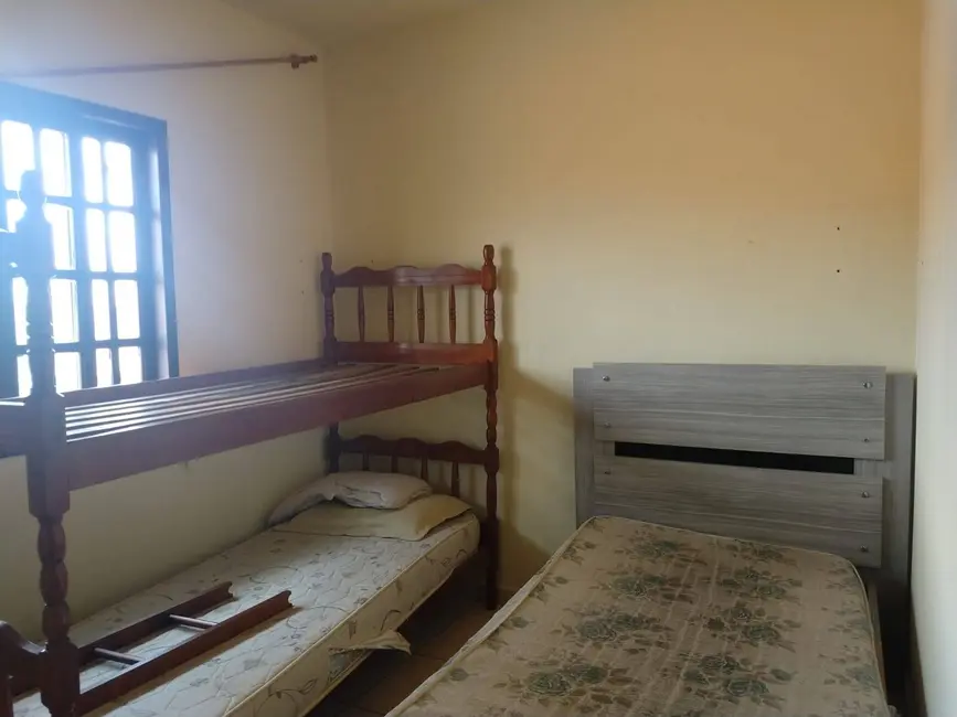 Foto 8 de Casa com 5 quartos à venda, 198m2 em Centro, Balneario Barra Do Sul - SC