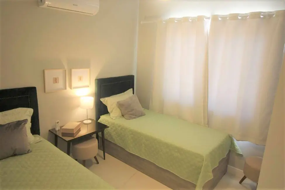 Foto 9 de Sobrado com 5 quartos à venda, 204m2 em Barra Velha - SC
