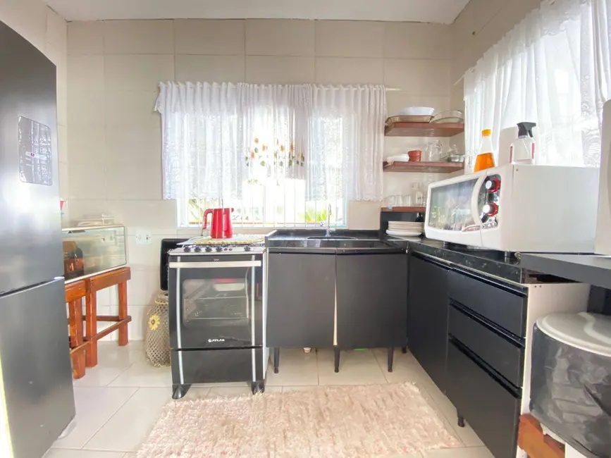 Foto 7 de Casa com 5 quartos à venda, 170m2 em Balneario Barra Do Sul - SC